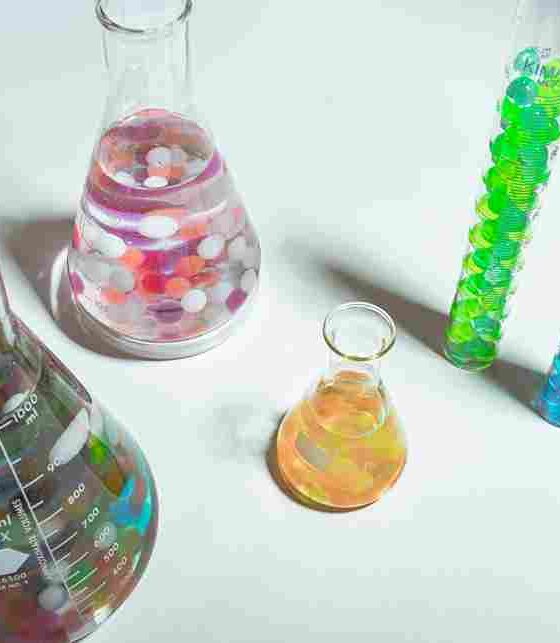 The Art of Small Bets: Using Mini-Experiments to Validate Big Ideas